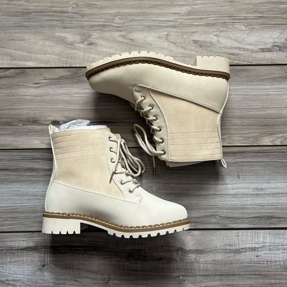 Shoes - Just Fab Elsa Bootie
